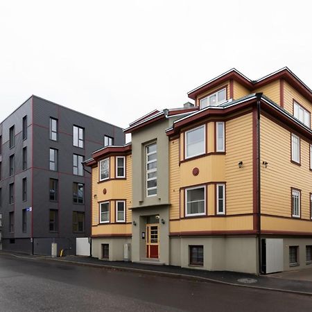Charming 1Br In Superb Location, Free Parking & Wi-Fi Leilighet Tallinn Eksteriør bilde