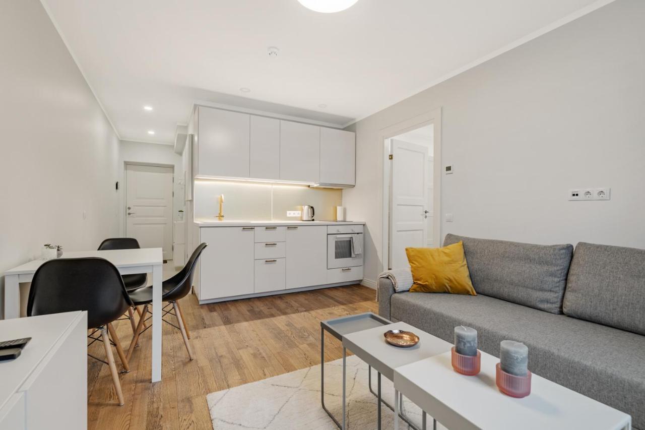 Charming 1Br In Superb Location, Free Parking & Wi-Fi Leilighet Tallinn Eksteriør bilde