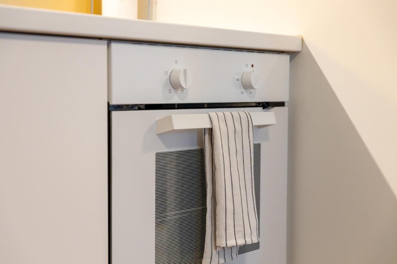 Charming 1Br In Superb Location, Free Parking & Wi-Fi Leilighet Tallinn Eksteriør bilde
