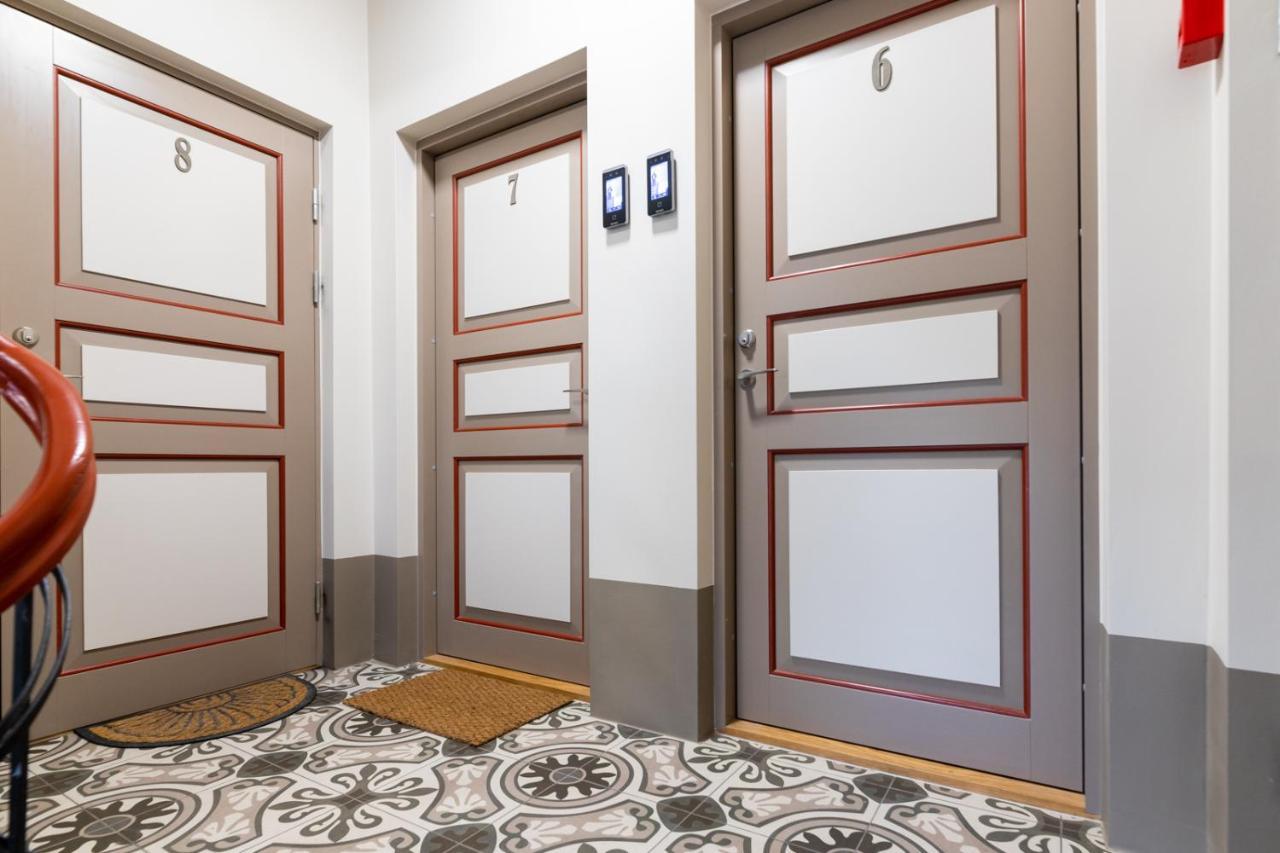 Charming 1Br In Superb Location, Free Parking & Wi-Fi Leilighet Tallinn Eksteriør bilde